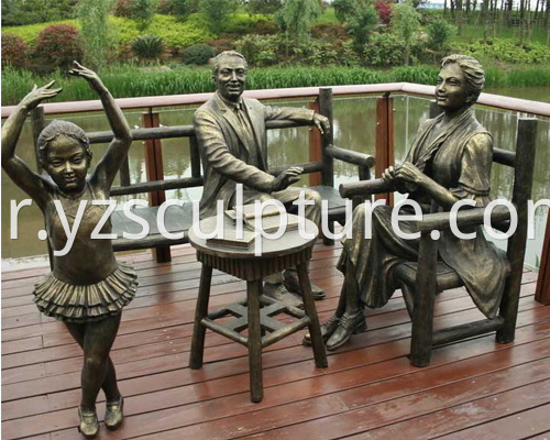 Bronze Family Sculpture 